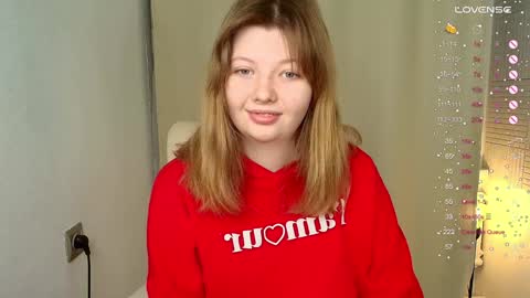 Snapshot of salut_love chatting on 02-01-25, 10:26 Ruby online show from 02-01-25, 10:26