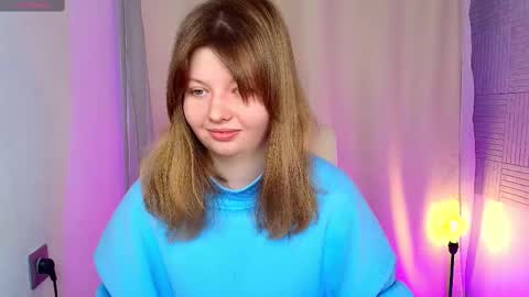 Snapshot of salut_love chatting on 03-09-25, 10:30 Ruby online show from 03-09-25, 10:30