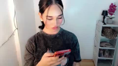 Snapshot of salva_fuckdoll chatting on 06-09-26, 11:55 Salva online show from 06-09-26, 11:55
