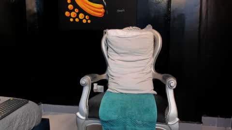 SALVATORE online show from 01-31-25, 05:32