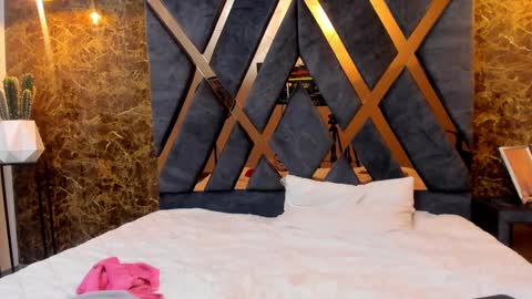 SALVATORE online show from 02-20-25, 03:30