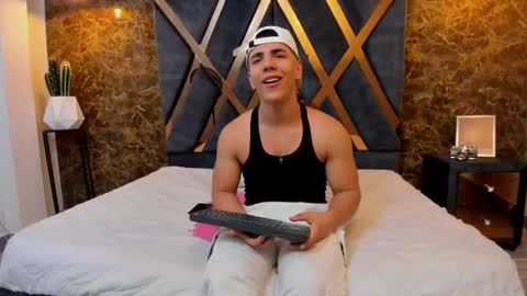 SALVATORE online show from 02-27-25, 11:41