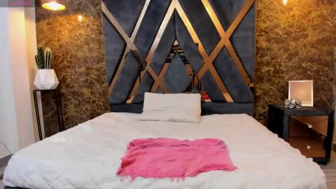 SALVATORE online show from 02-28-25, 01:03