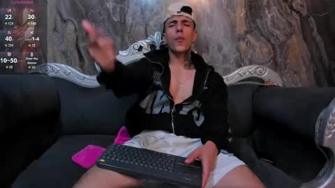 SALVATORE online show from 09-18-25, 03:03