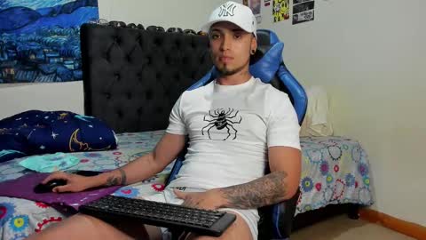   online show from 03-01-25, 01:11