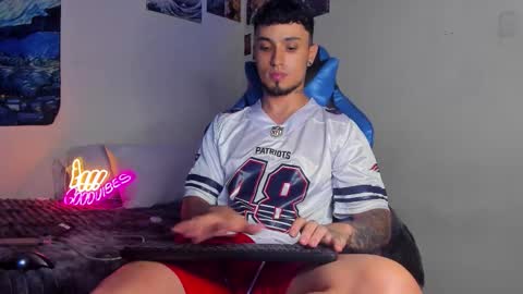   online show from 11-28-25, 01:30