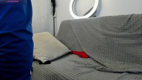 Esteban online show from 01-09-25, 01:56