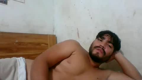 Snapshot of sam917429 chatting on 10-31-25, 05:41 sam917429 online show from 10-31-25, 05:41