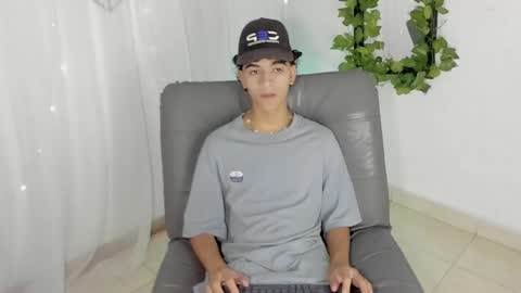 sam__cute online show from 01-25-25, 08:10
