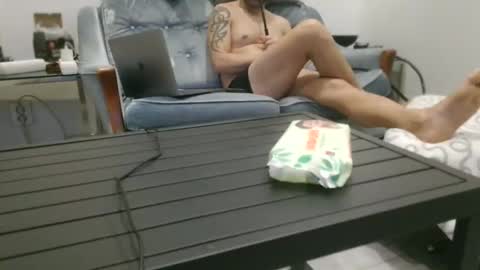 Snapshot of sam_love1985 chatting on 11-12-25, 11:36 sam_love1985 online show from 11-12-25, 11:36