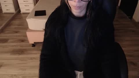 SAM MANSON online show from 01-14-26, 12:00