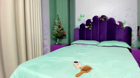 sam_naughty18 online show from 12-17-24, 10:34