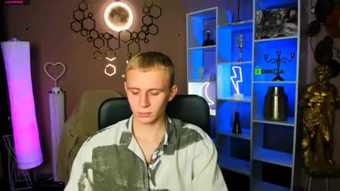 Sam online show from 11-24-25, 08:08