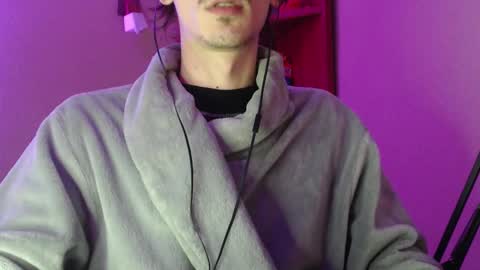 Snapshot of sam_skywalker chatting on 10-03-25, 07:22 sam_skywalker online show from 10-03-25, 07:22