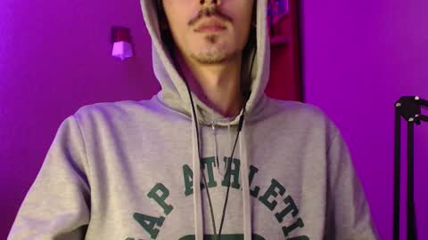 Snapshot of sam_skywalker chatting on 10-17-25, 08:00 sam_skywalker online show from 10-17-25, 08:00