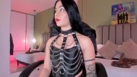 Snapshot of samaantharey chatting on 01-13-26, 01:05 Samantha online show from 01-13-26, 01:05