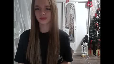 samanta55555 online show from 01-01-25, 07:10