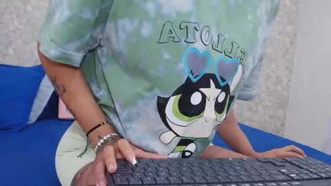 Samanta online show from 02-27-25, 11:52