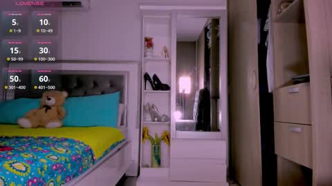 carolina online show from 10-18-25, 01:30