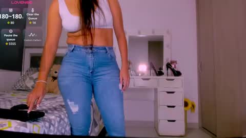 Snapshot of samanta_65 chatting on 07-04-26, 04:18 carolina online show from 07-04-26, 04:18