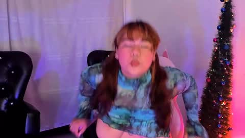 Snapshot of samanta_cutee1 chatting on 01-17-25, 11:17 SAMANTA online show from 01-17-25, 11:17