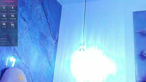 Snapshot of samanta_ferrerr chatting on 12-17-24, 10:44 Samanta online show from 12-17-24, 10:44