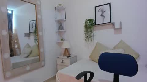 samanta online show from 09-29-25, 06:02