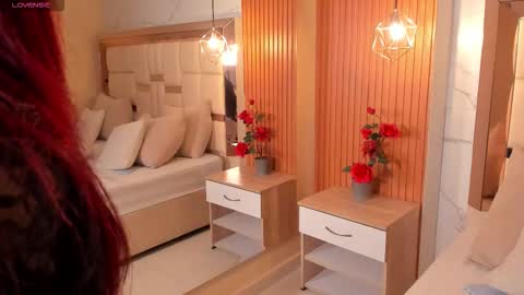 samantha   online show from 12-22-25, 08:44