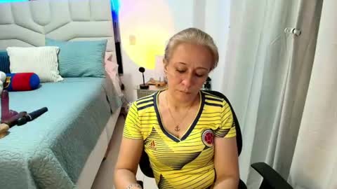 Samanta Stone online show from 06-23-26, 11:36
