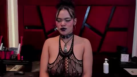 Samanta online show from 11-21-25, 08:51