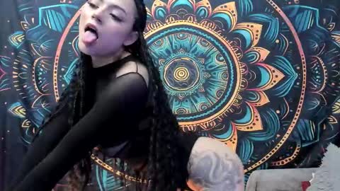 Snapshot of samantablaze chatting on 12-04-25, 11:57 samantablaze online show from 12-04-25, 11:57