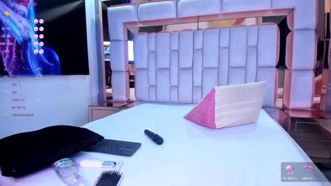 S A M A N T A   online show from 02-01-25, 05:07