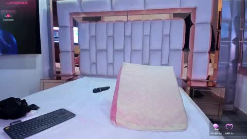 S A M A N T A   online show from 02-15-25, 09:16