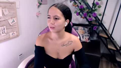 Snapshot of samantha2girl chatting on 06-26-26, 06:34 samantha online show from 06-26-26, 06:34