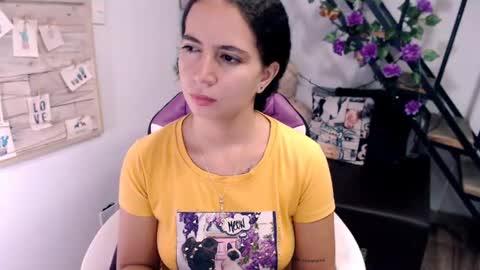 Snapshot of samantha2girl chatting on 07-14-26, 05:51 samantha online show from 07-14-26, 05:51