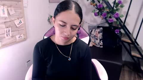 Snapshot of samantha2girl chatting on 07-16-26, 08:37 samantha online show from 07-16-26, 08:37