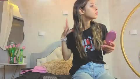 samantha_and_bastian online show from 05-11-26, 03:23