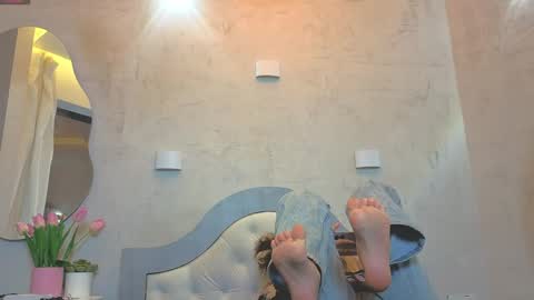 samantha_and_bastian online show from 05-12-26, 03:36