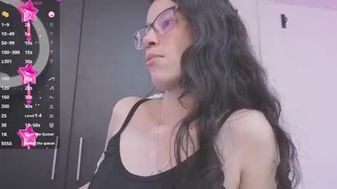 Snapshot of samantha_blow chatting on 07-23-26, 08:18 samantha_blow online show from 07-23-26, 08:18