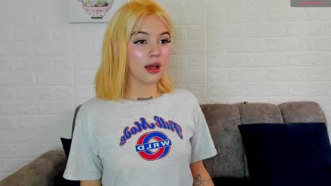 samantha_browwnn online show from 01-24-25, 07:07