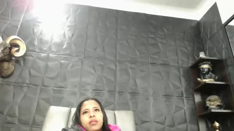 lizzy online show from 01-26-25, 02:45