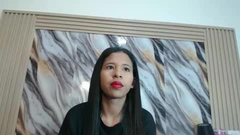 lizzy online show from 10-07-25, 03:25