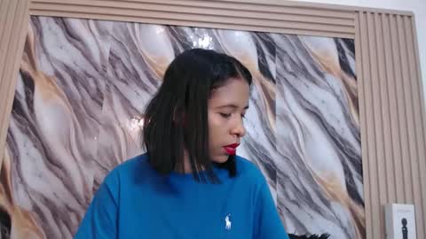 Snapshot of samantha_fox_squirt chatting on 01-07-26, 03:03 lizzy online show from 01-07-26, 03:03