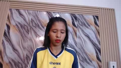 Snapshot of samantha_fox_squirt chatting on 01-15-26, 06:11 lizzy online show from 01-15-26, 06:11