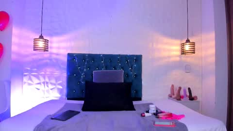 samantha_foxyy online show from 02-27-26, 11:43