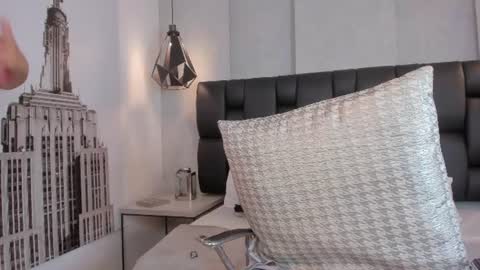 Snapshot of samantha_hotly chatting on 07-03-26, 03:02 Samantha online show from 07-03-26, 03:02