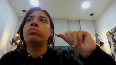Snapshot of samantha_hotly chatting on 08-09-26, 02:35 Samantha online show from 08-09-26, 02:35