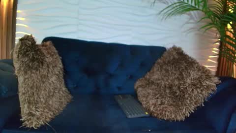 Snapshot of samantha_hott01 chatting on 11-05-25, 11:21 samantha_hott01 online show from 11-05-25, 11:21