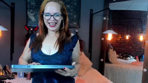 Sam online show from 02-05-25, 11:02