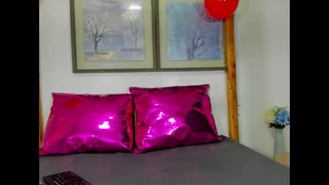 Snapshot of samantha_ortiz69 chatting on 03-01-26, 06:04 samantha online show from 03-01-26, 06:04